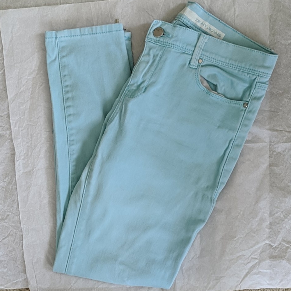 DKNY City Skinny Jeans - Light Blue